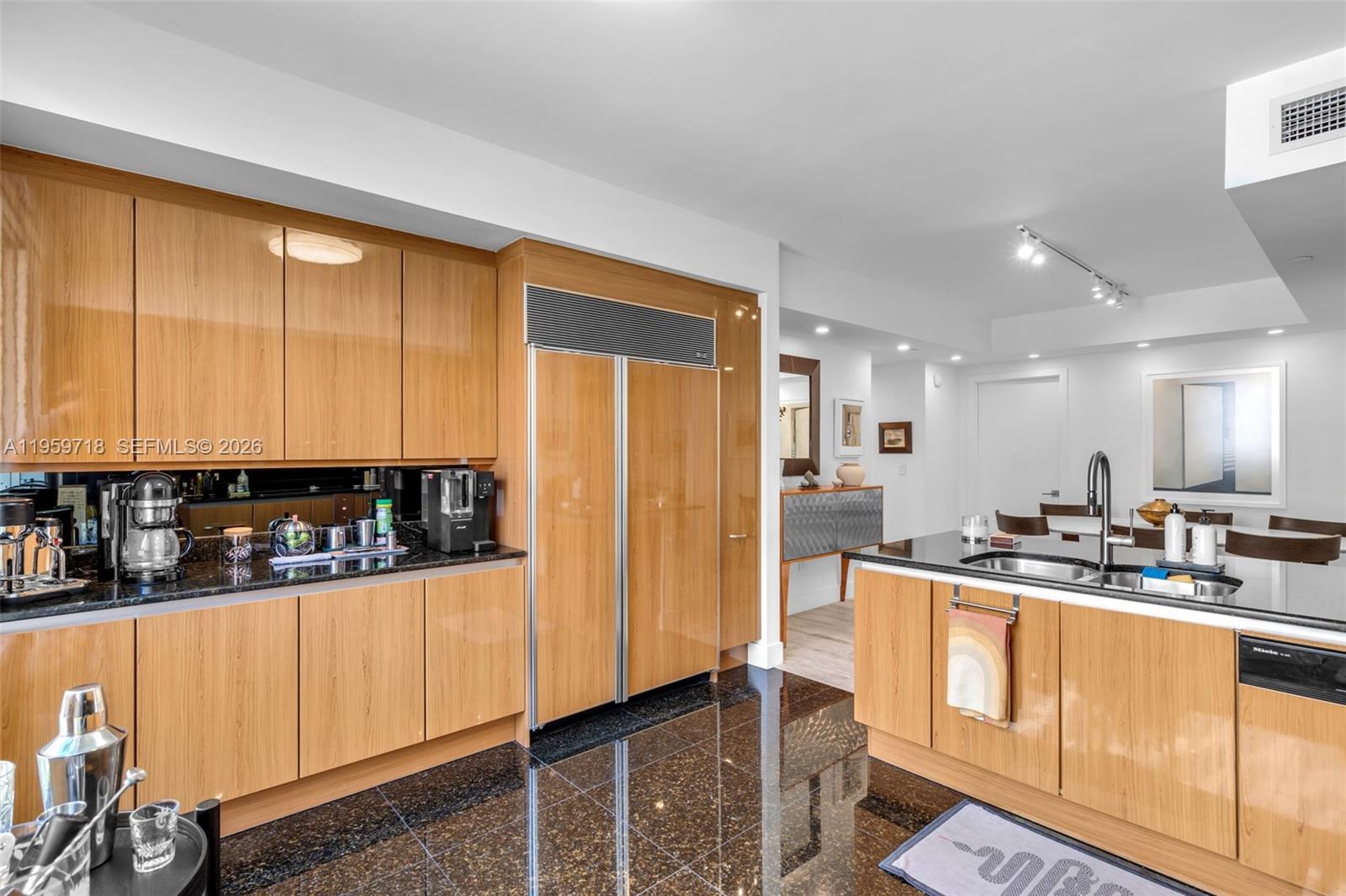 image Ocean Tower Two10