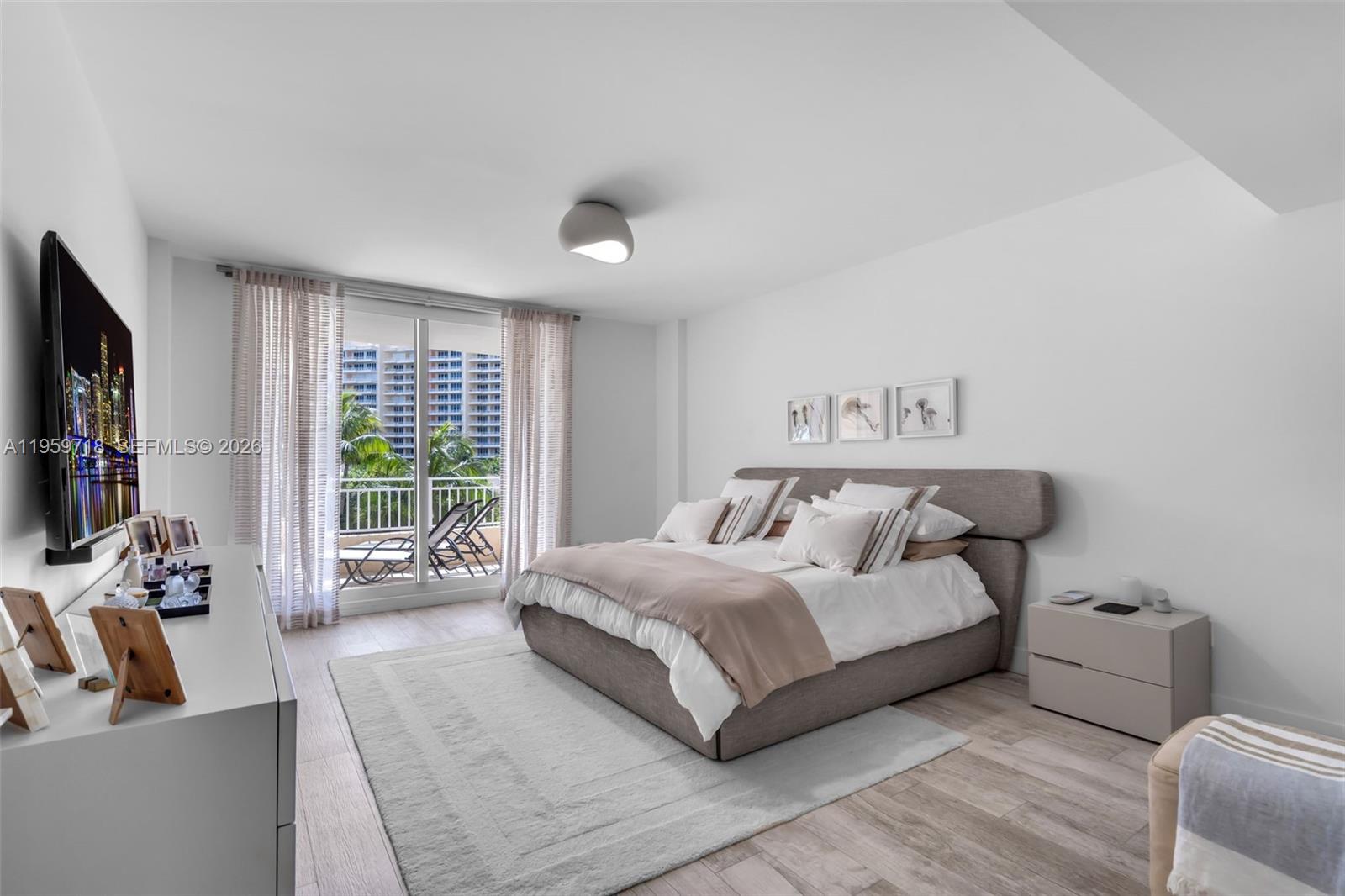 image Ocean Tower Two21