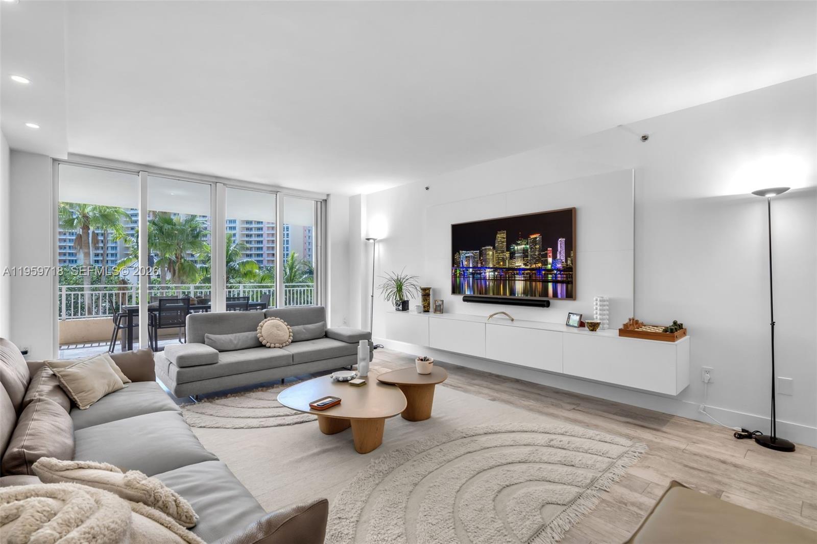 image Ocean Tower Two5