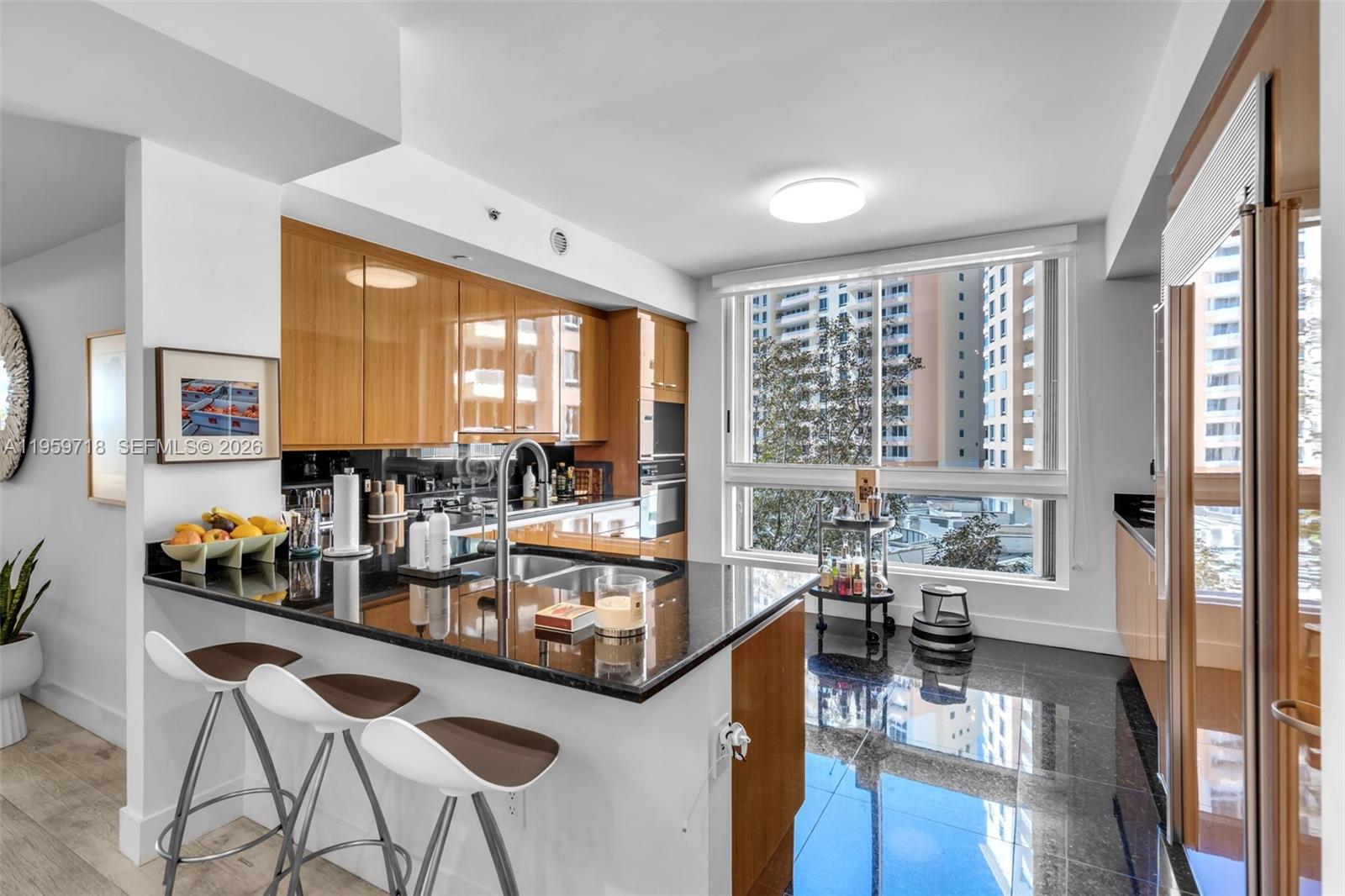 image Ocean Tower Two8