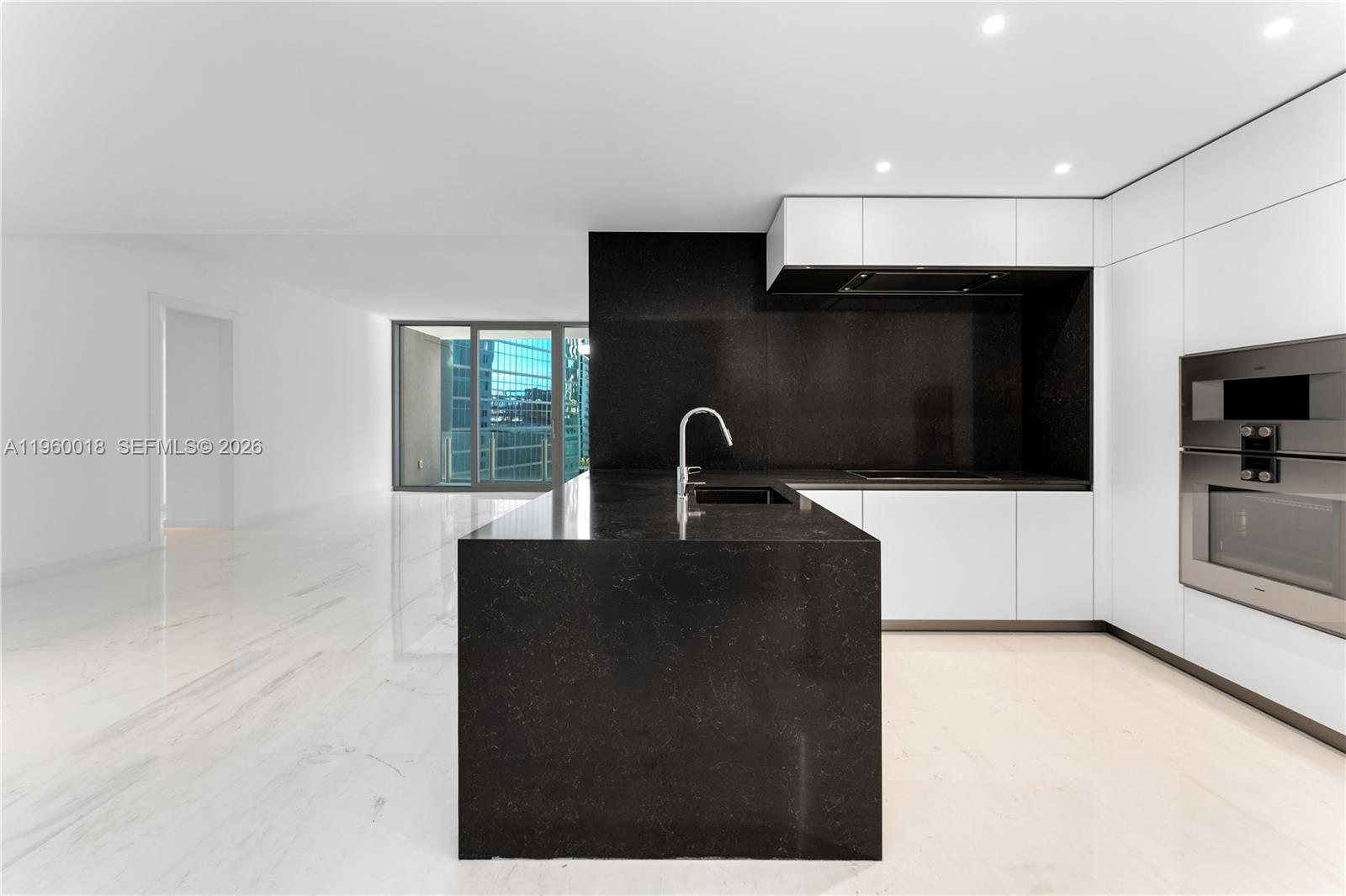 300 Biscayne Blvd Way #2009