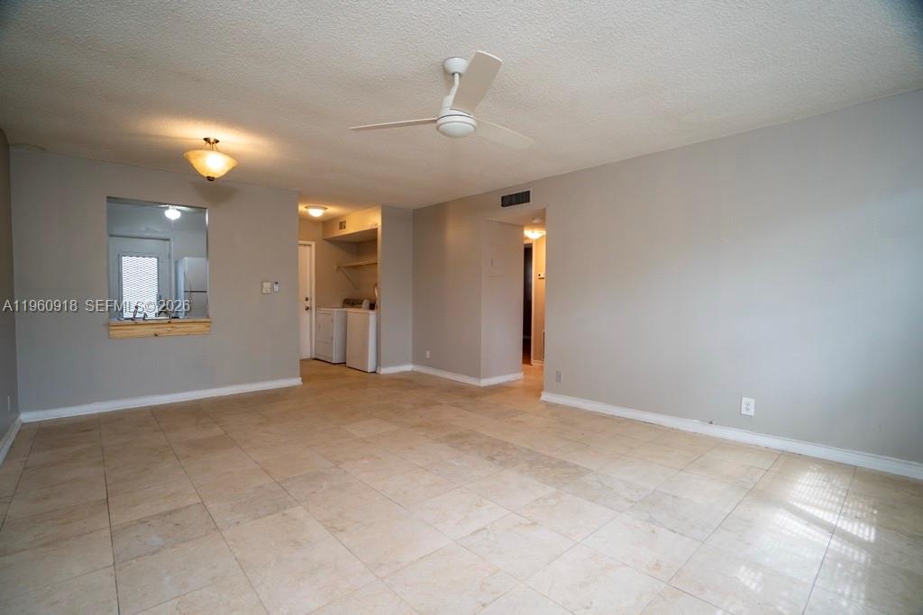 550 SE 2nd Ave #G25 Deerfield Beach, FL 33441