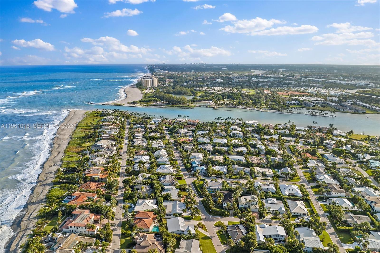 219 Colony Rd Jupiter Inlet Colony, FL 33469