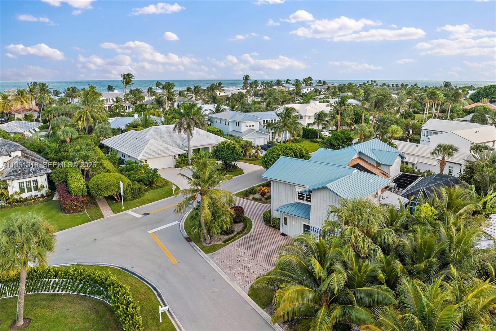 219 Colony Rd Jupiter Inlet Colony, FL 33469