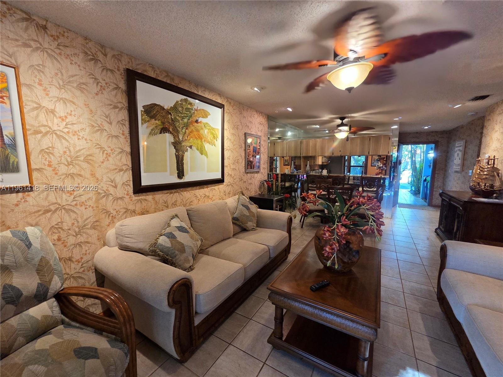 8044 NW 41st Ct Sunrise, FL 33351