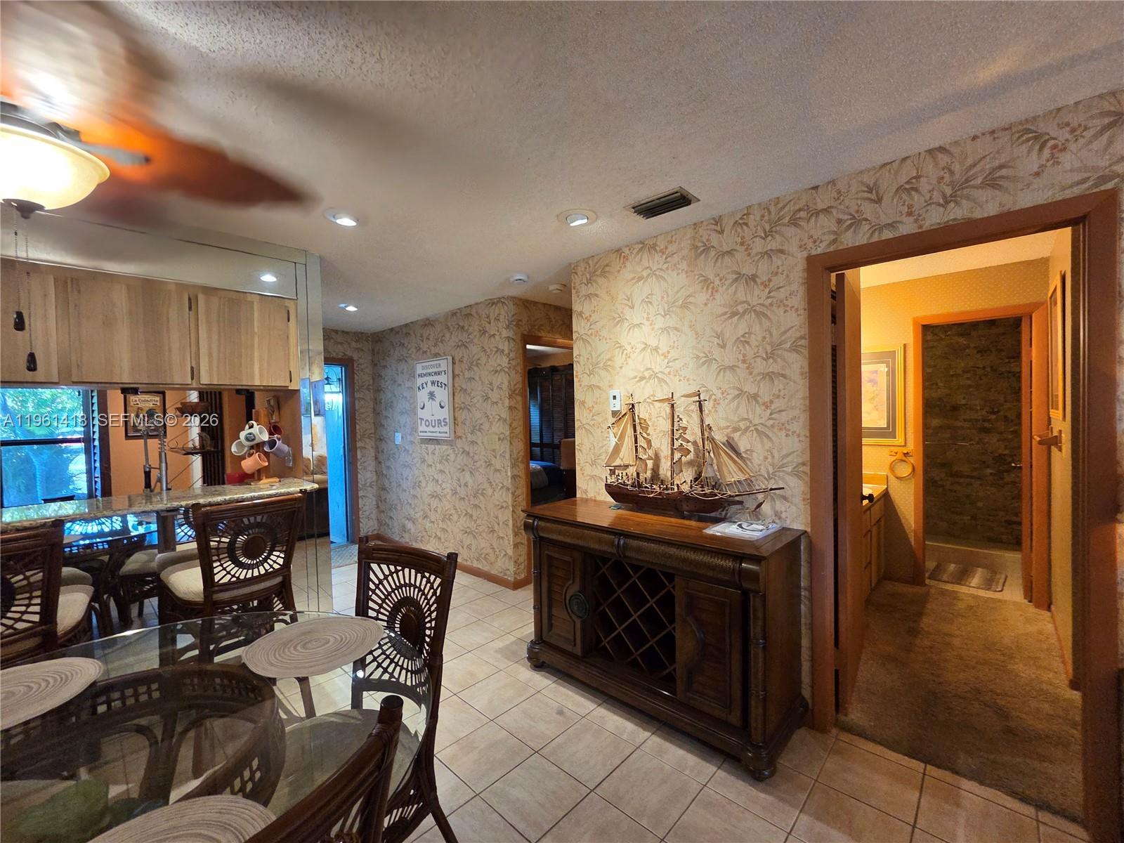 8044 NW 41st Ct Sunrise, FL 33351