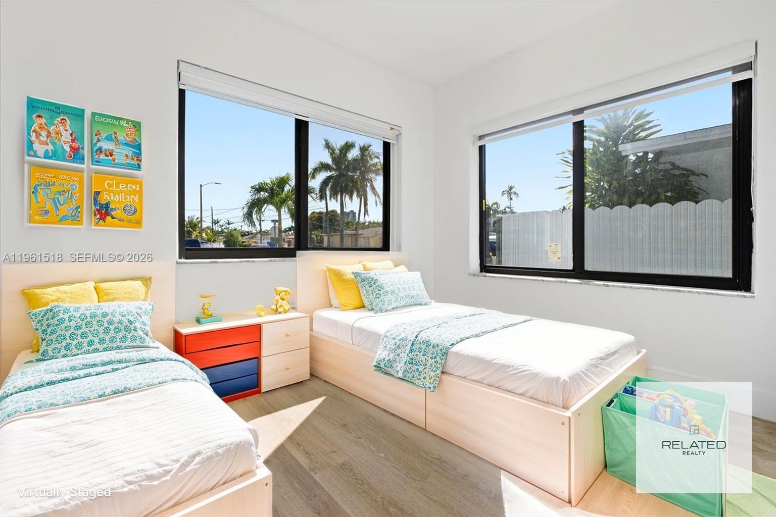 3297 SW 26th St Miami, FL 33133