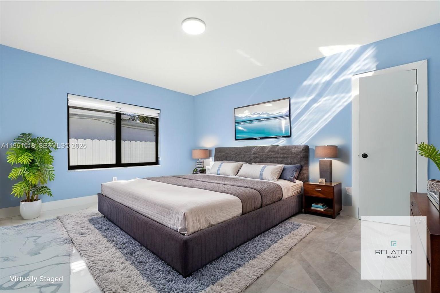 3297 SW 26th St Miami, FL 33133