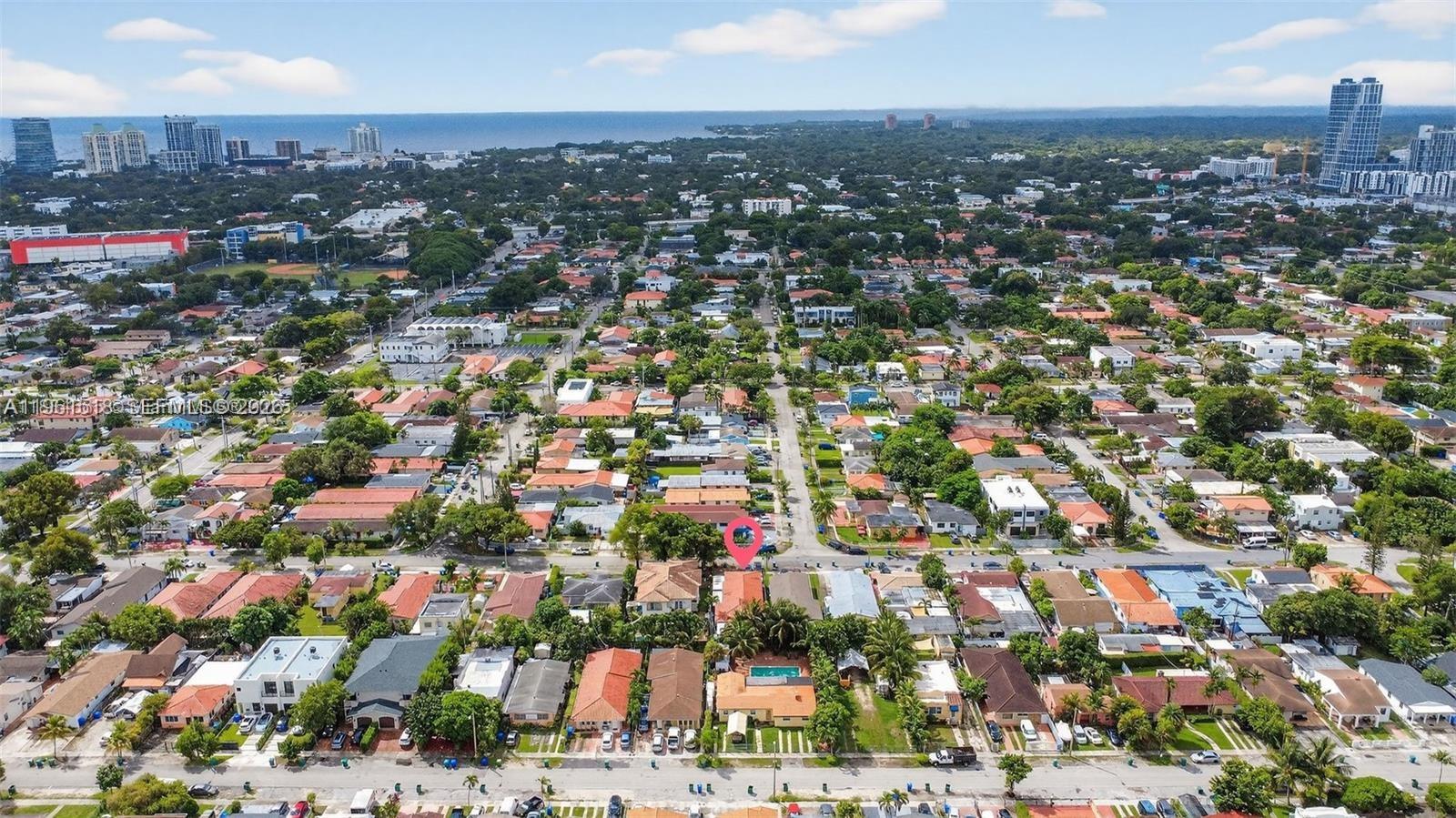 3297 SW 26th St Miami, FL 33133