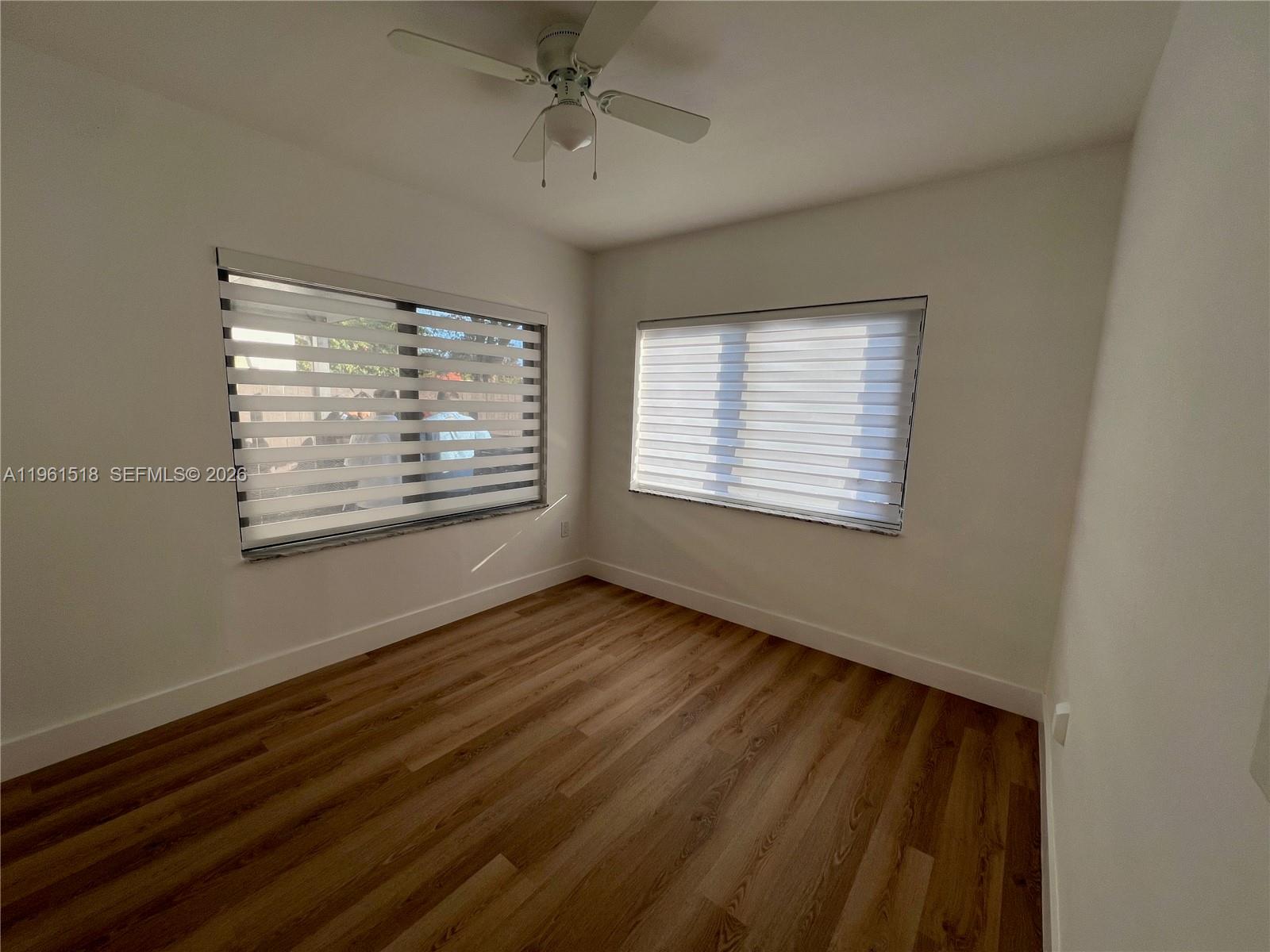 3297 SW 26th St Miami, FL 33133