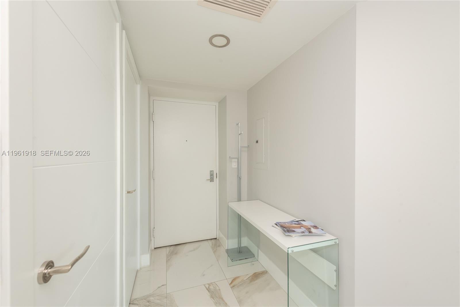 image 500 Brickell West28