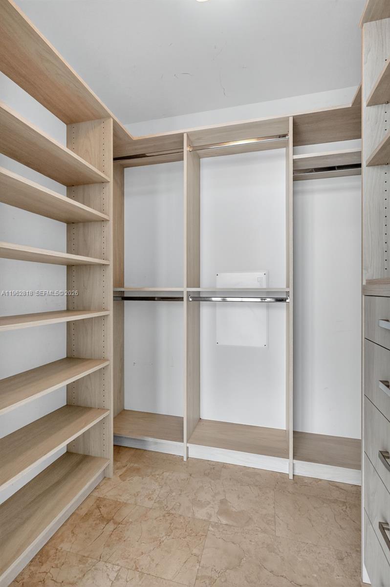 image Rise Brickell City Centre21