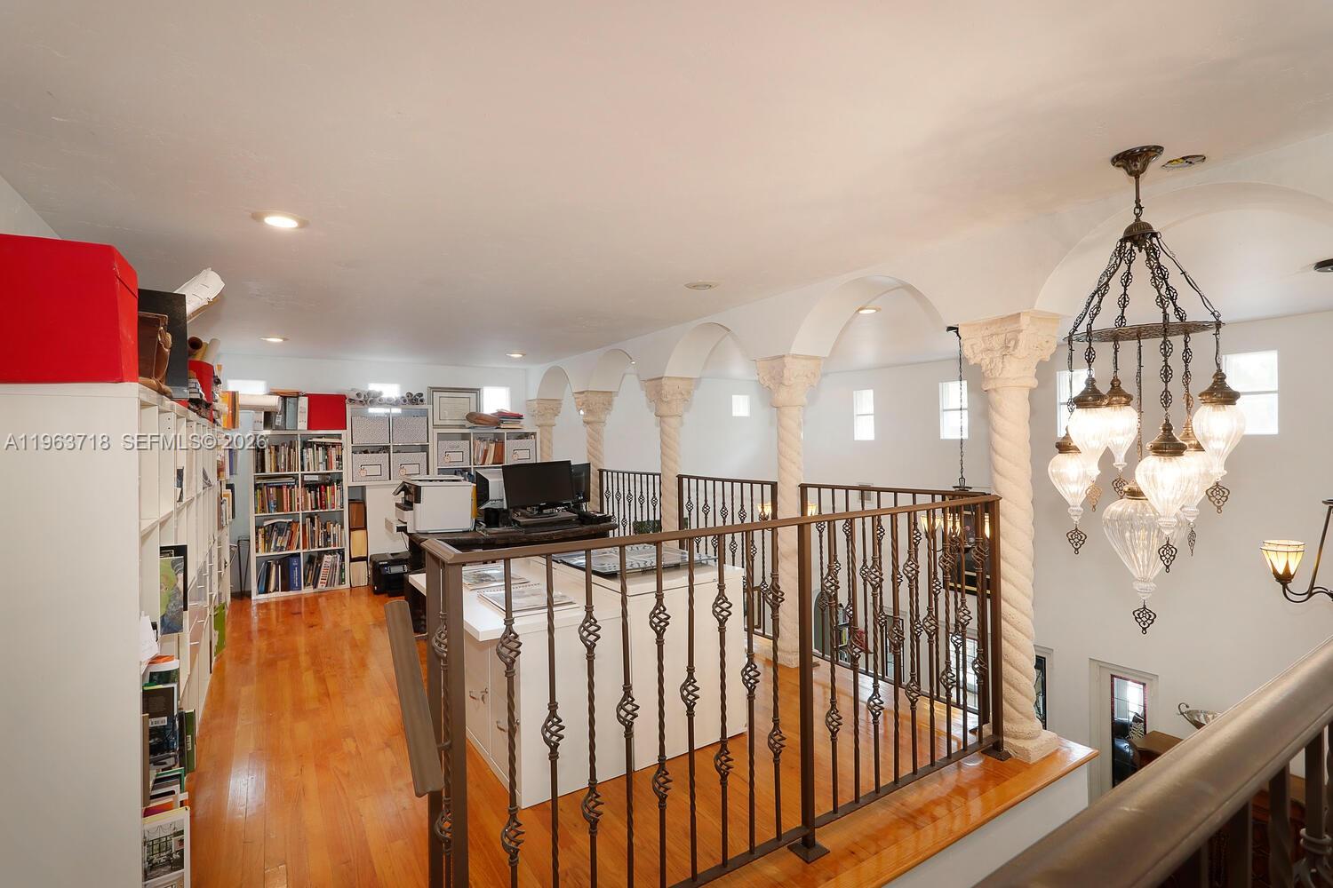 1755 SW 10th St Miami, FL 33135