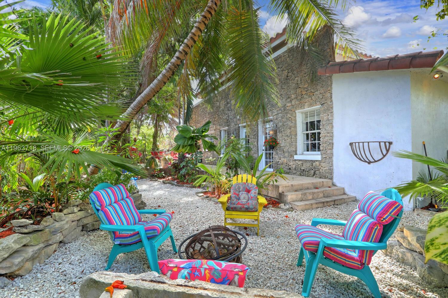 1755 SW 10th St Miami, FL 33135