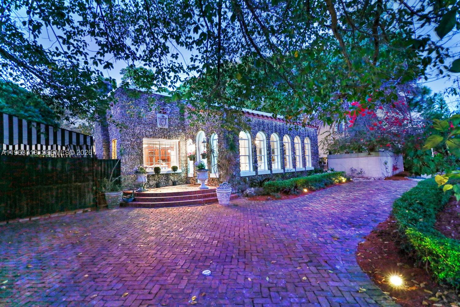 1755 SW 10th St Miami, FL 33135