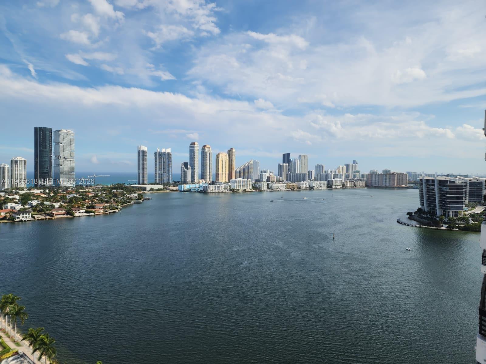 3530 Mystic Pointe Dr #2613