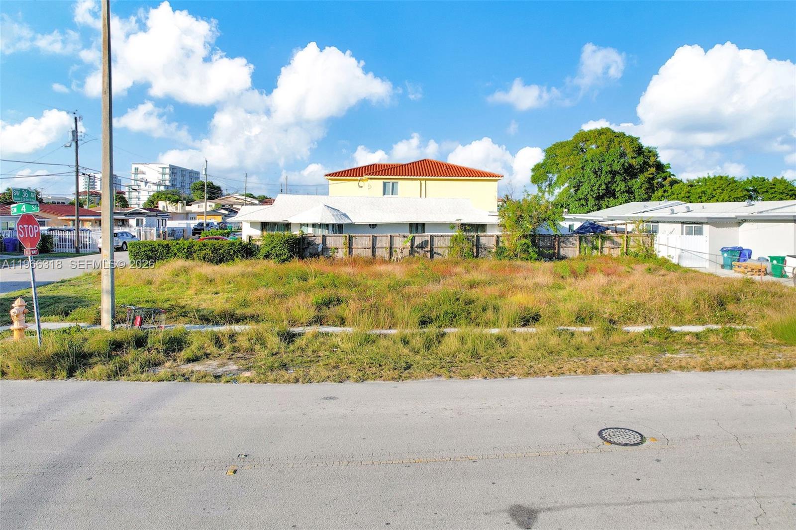 345 SW 36th Ave Miami, FL 33135