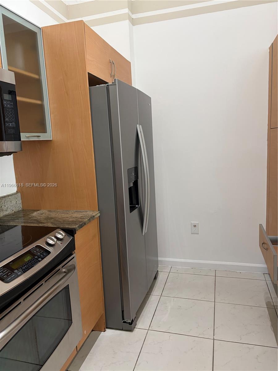 image The Venture at Aventura2