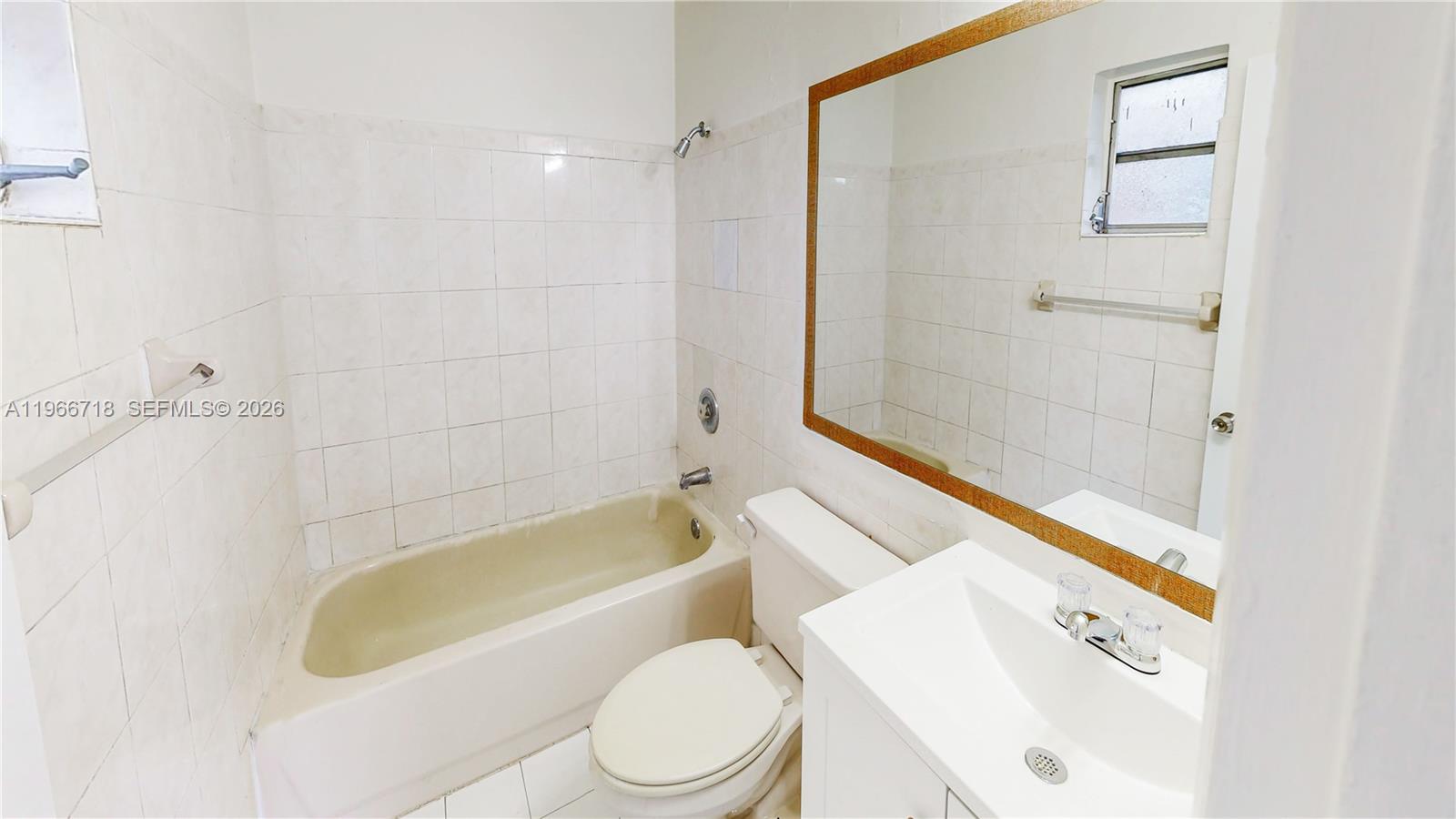 1664 SW 2nd Ct Homestead, FL 33030