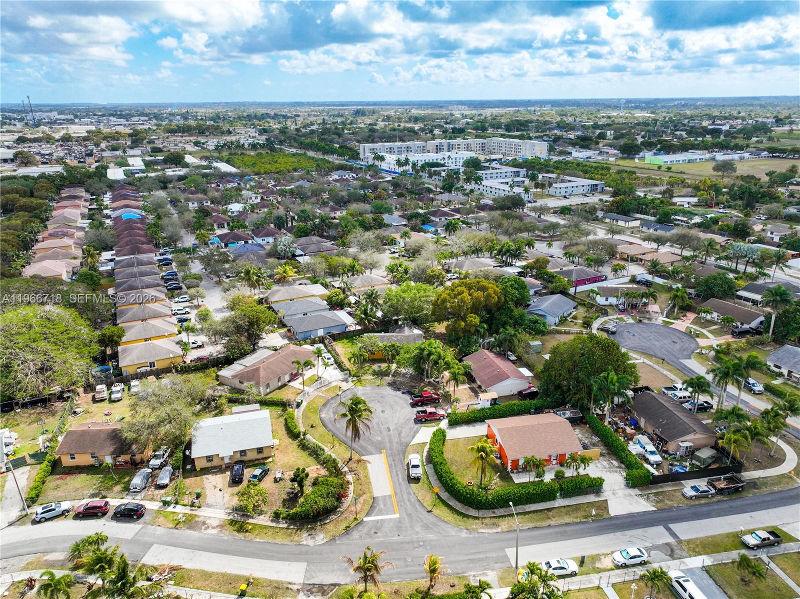 1664 SW 2nd Ct Homestead, FL 33030