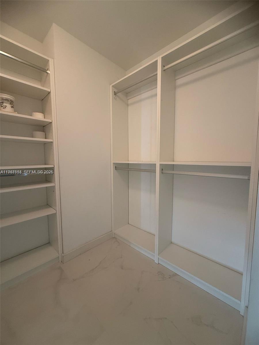 image Biscayne Beach9