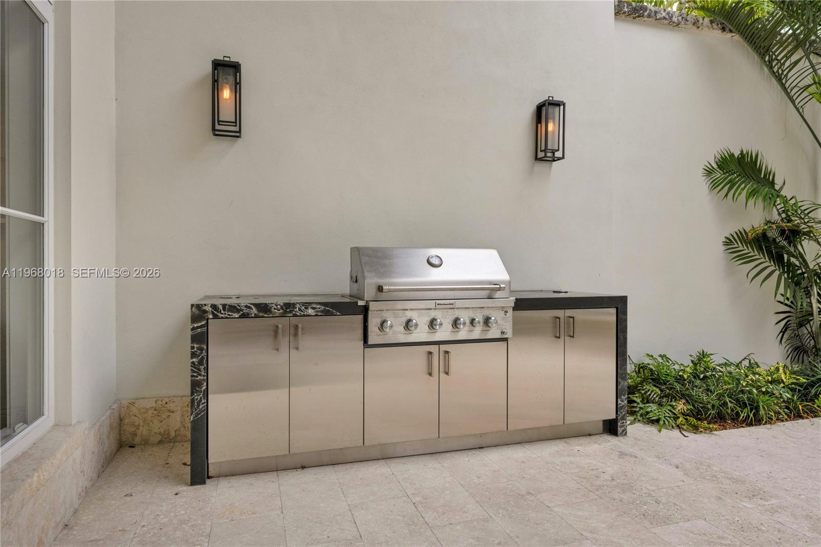 639 Almeria Ave Coral Gables, FL 33134