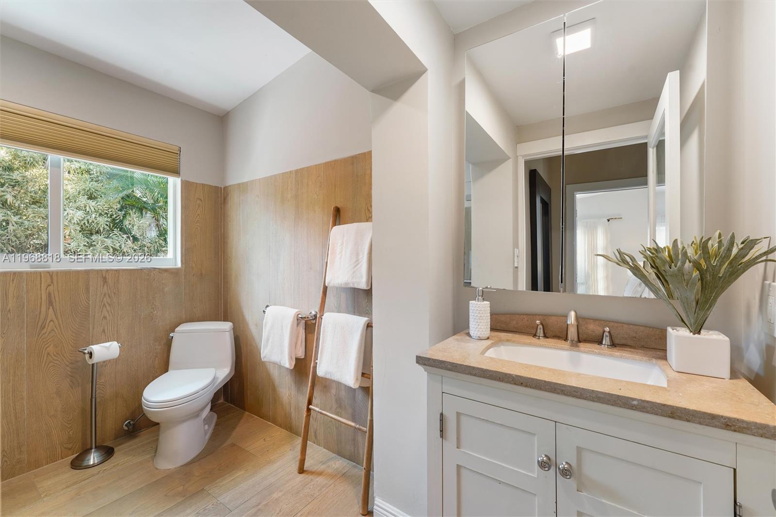 2935 NE 21st Ter Fort Lauderdale, FL 33306