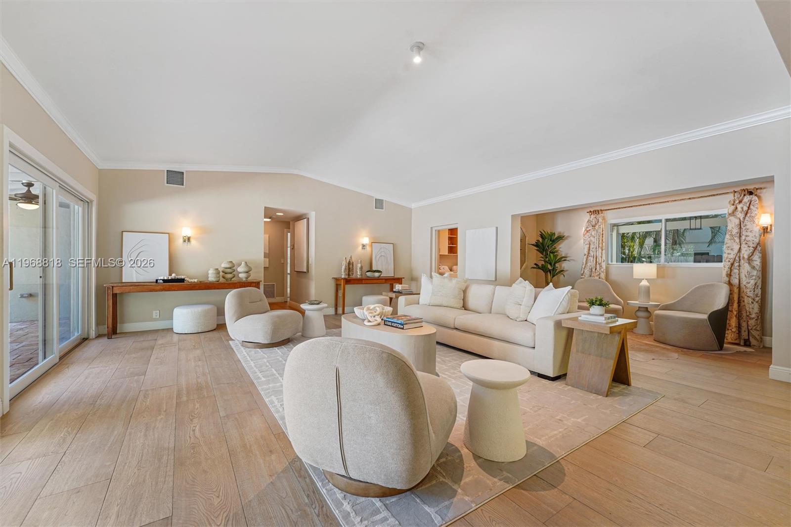 2935 NE 21st Ter Fort Lauderdale, FL 33306