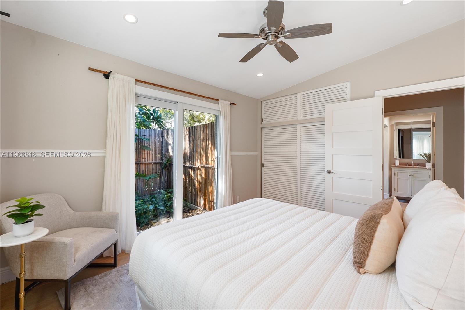 2935 NE 21st Ter Fort Lauderdale, FL 33306