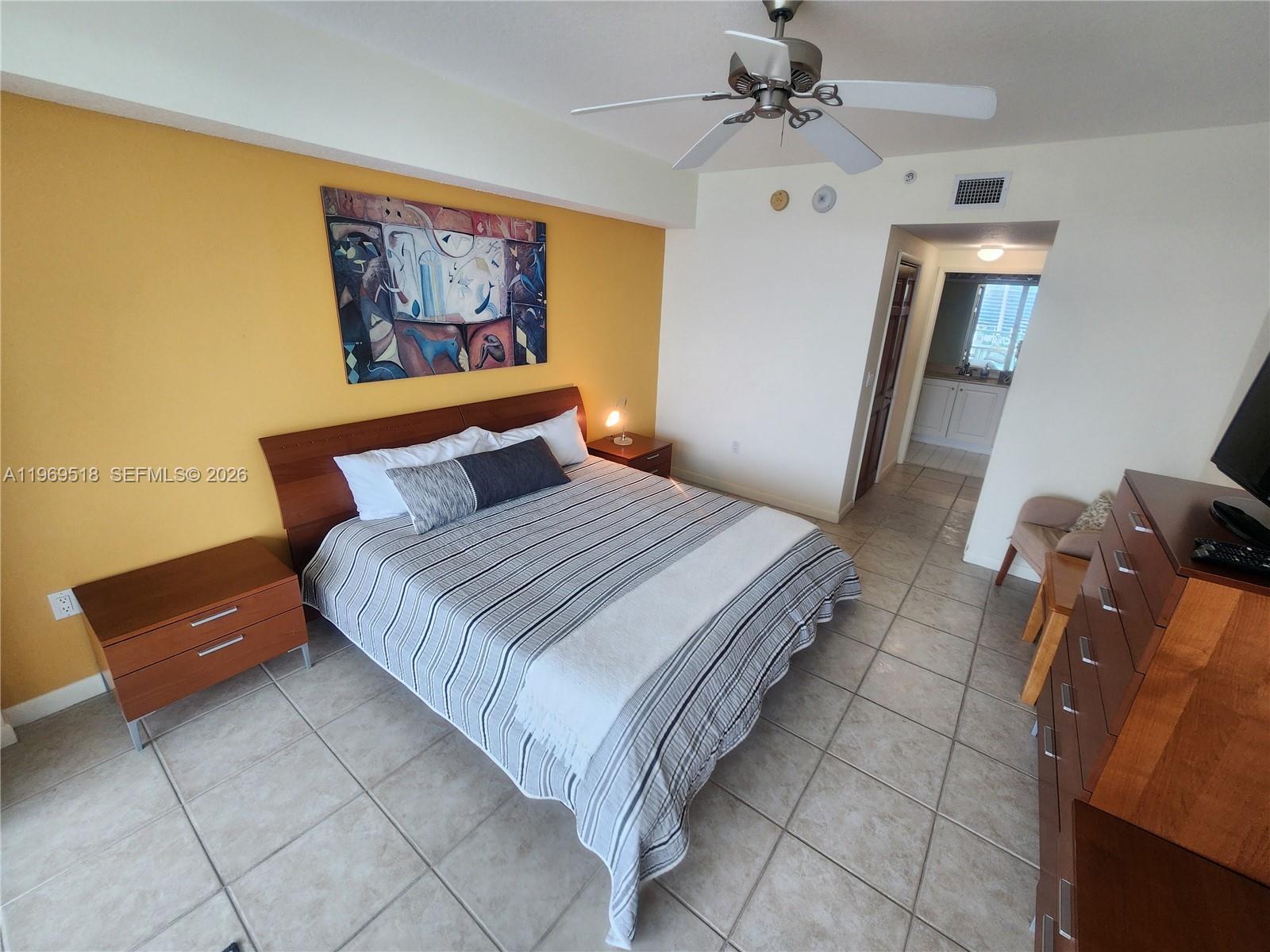 18100 N Bay Rd #PH7 Sunny Isles Beach, FL 33160