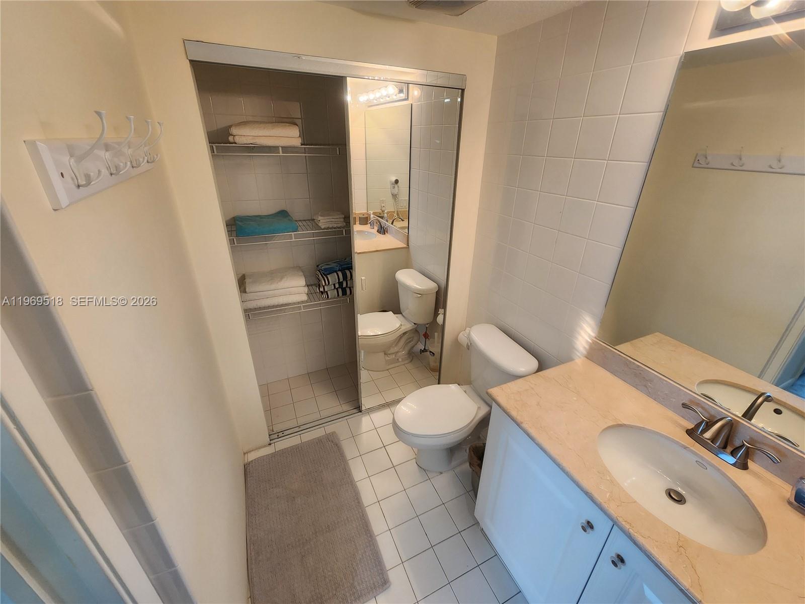 18100 N Bay Rd #PH7 Sunny Isles Beach, FL 33160