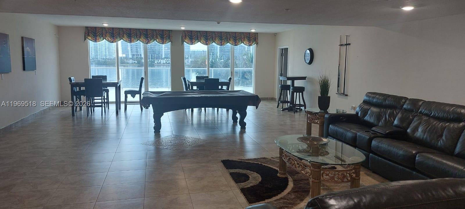 18100 N Bay Rd #PH7 Sunny Isles Beach, FL 33160