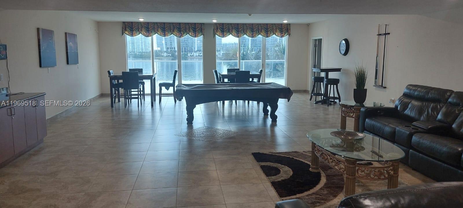 18100 N Bay Rd #PH7 Sunny Isles Beach, FL 33160