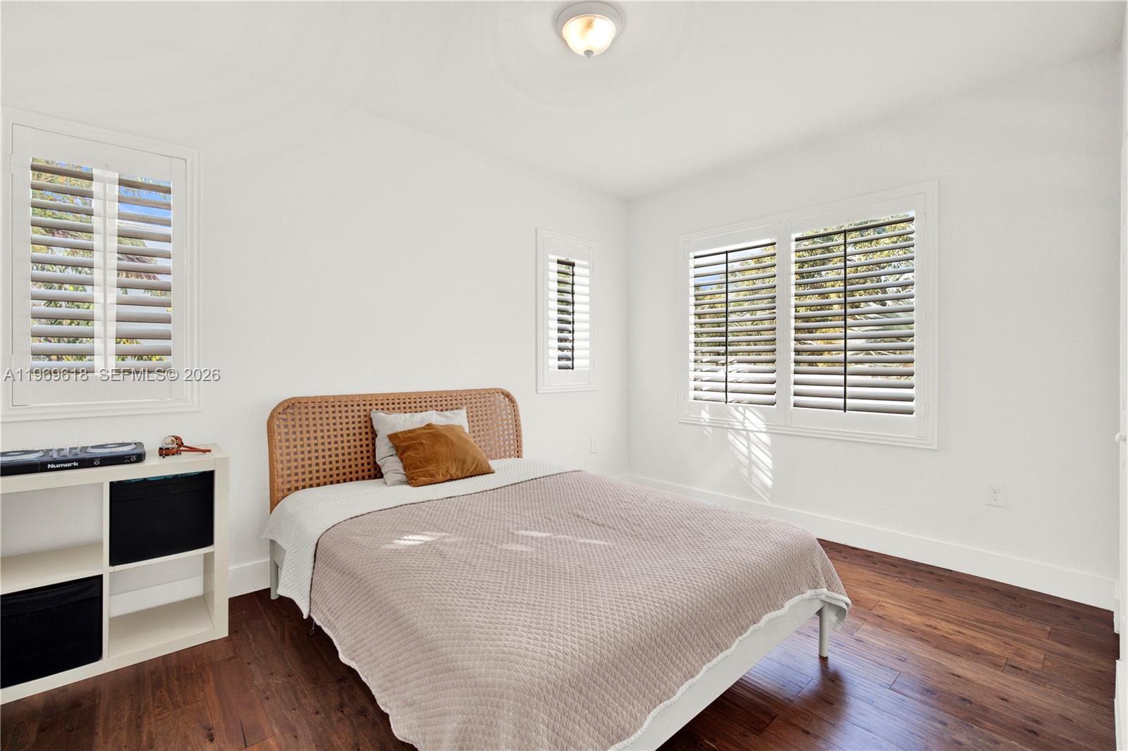 2006 SW 12th St Miami, FL 33135