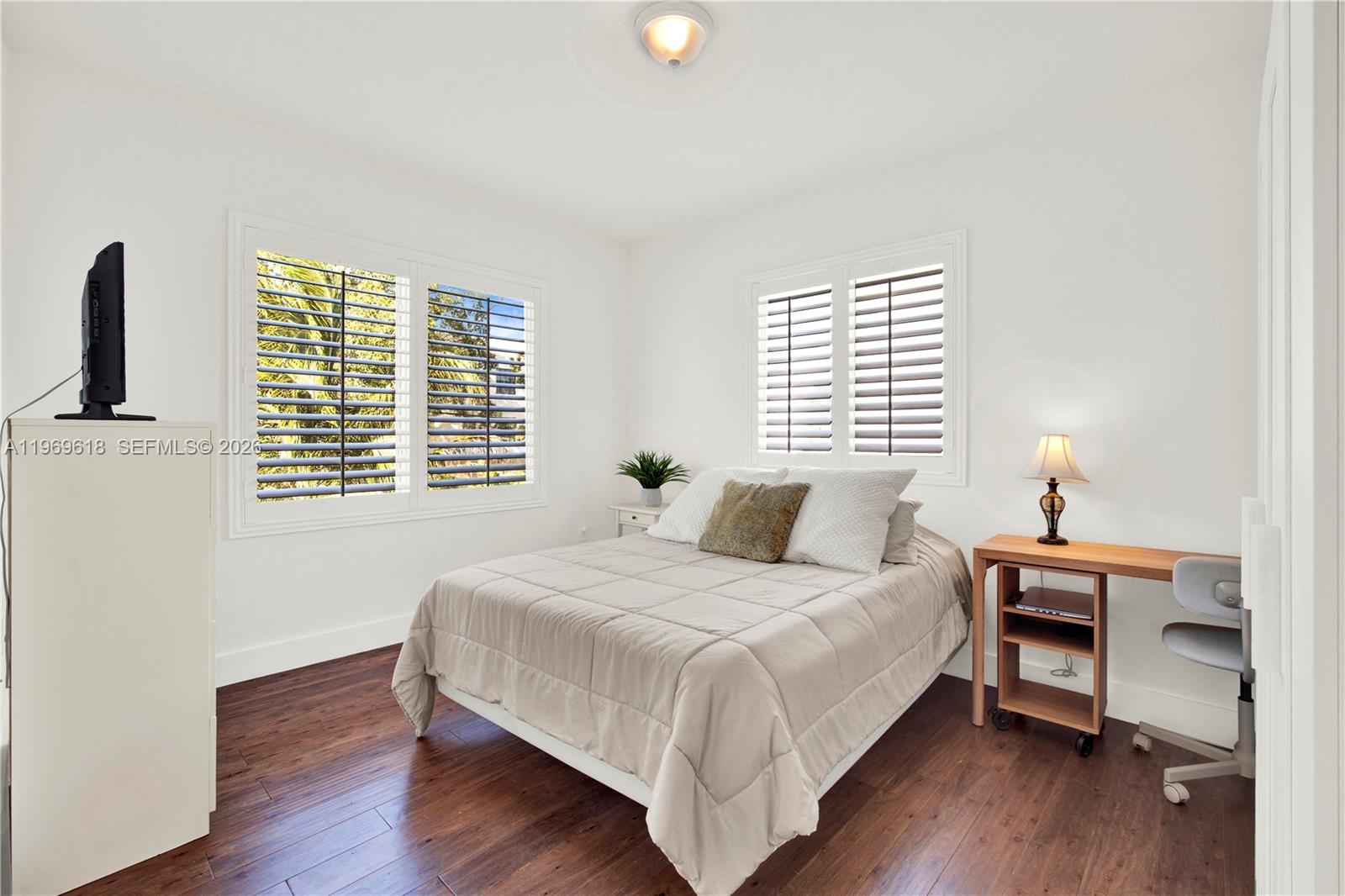 2006 SW 12th St Miami, FL 33135