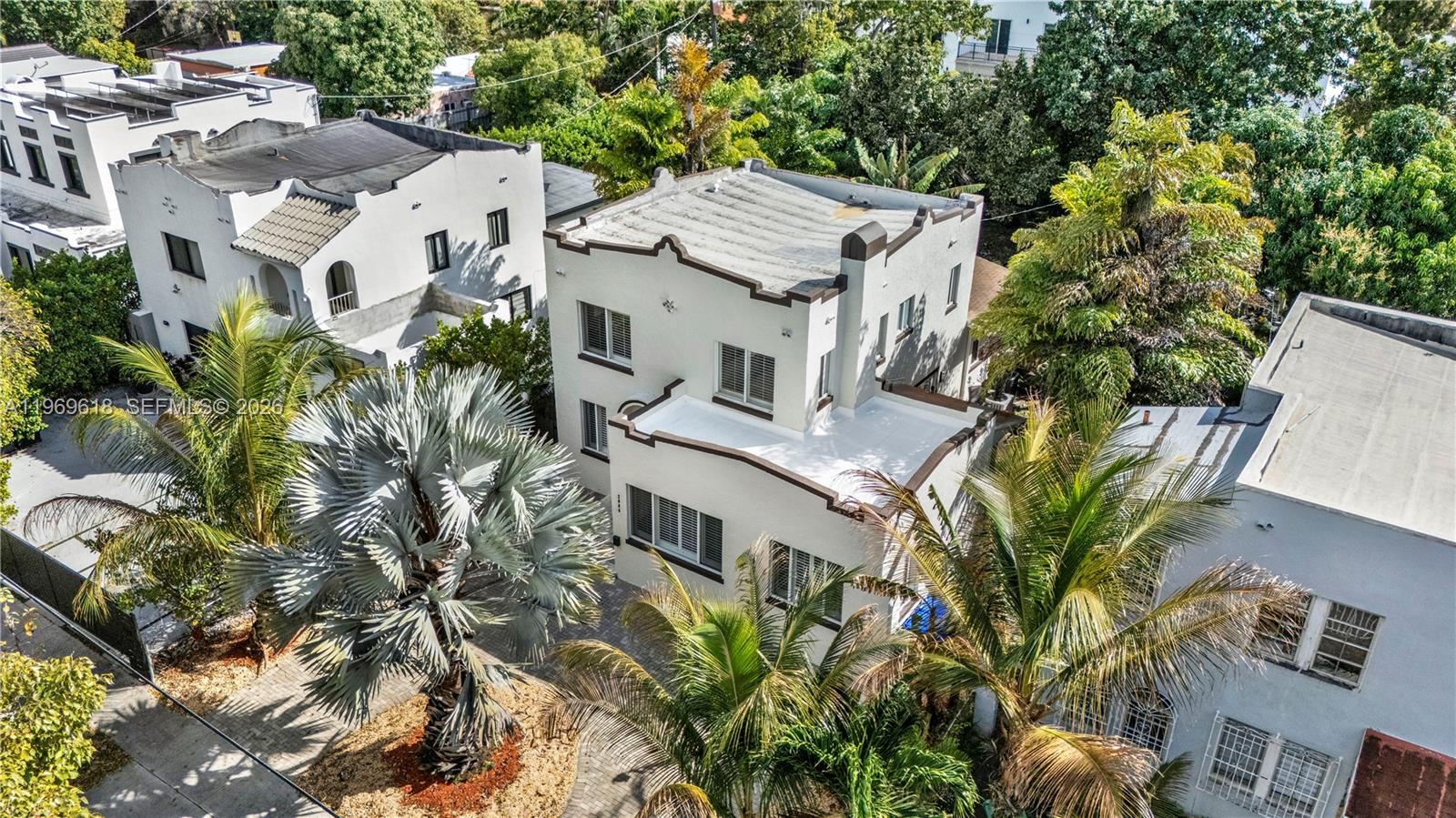 2006 SW 12th St Miami, FL 33135