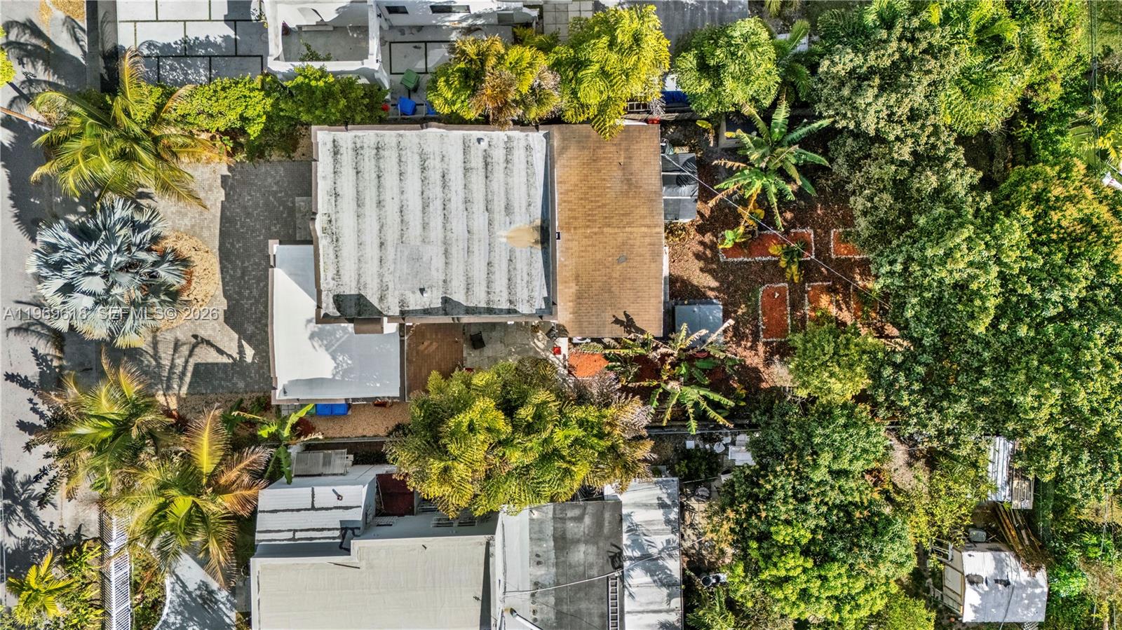 2006 SW 12th St Miami, FL 33135