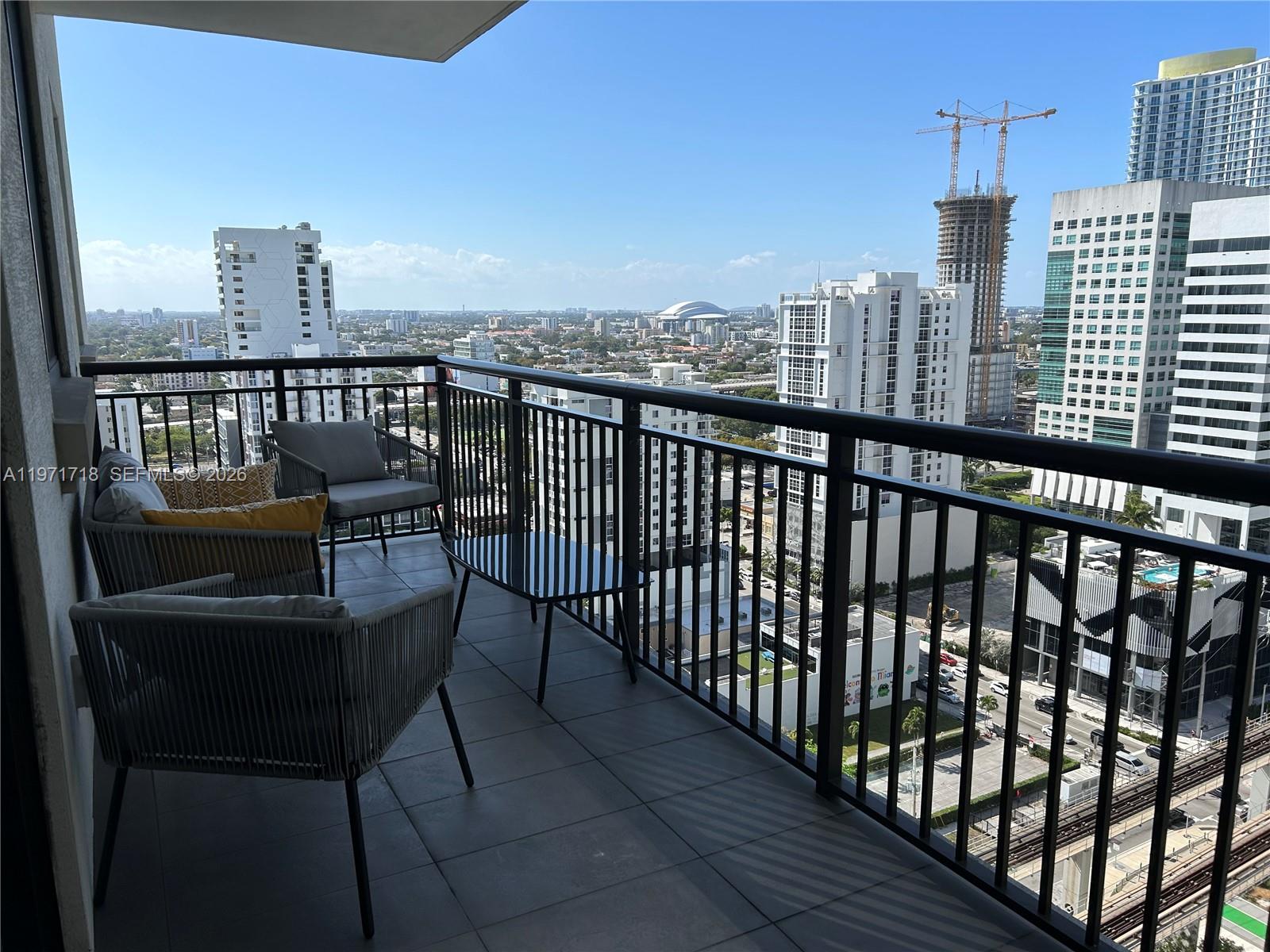 image Nine at Mary Brickell Village1