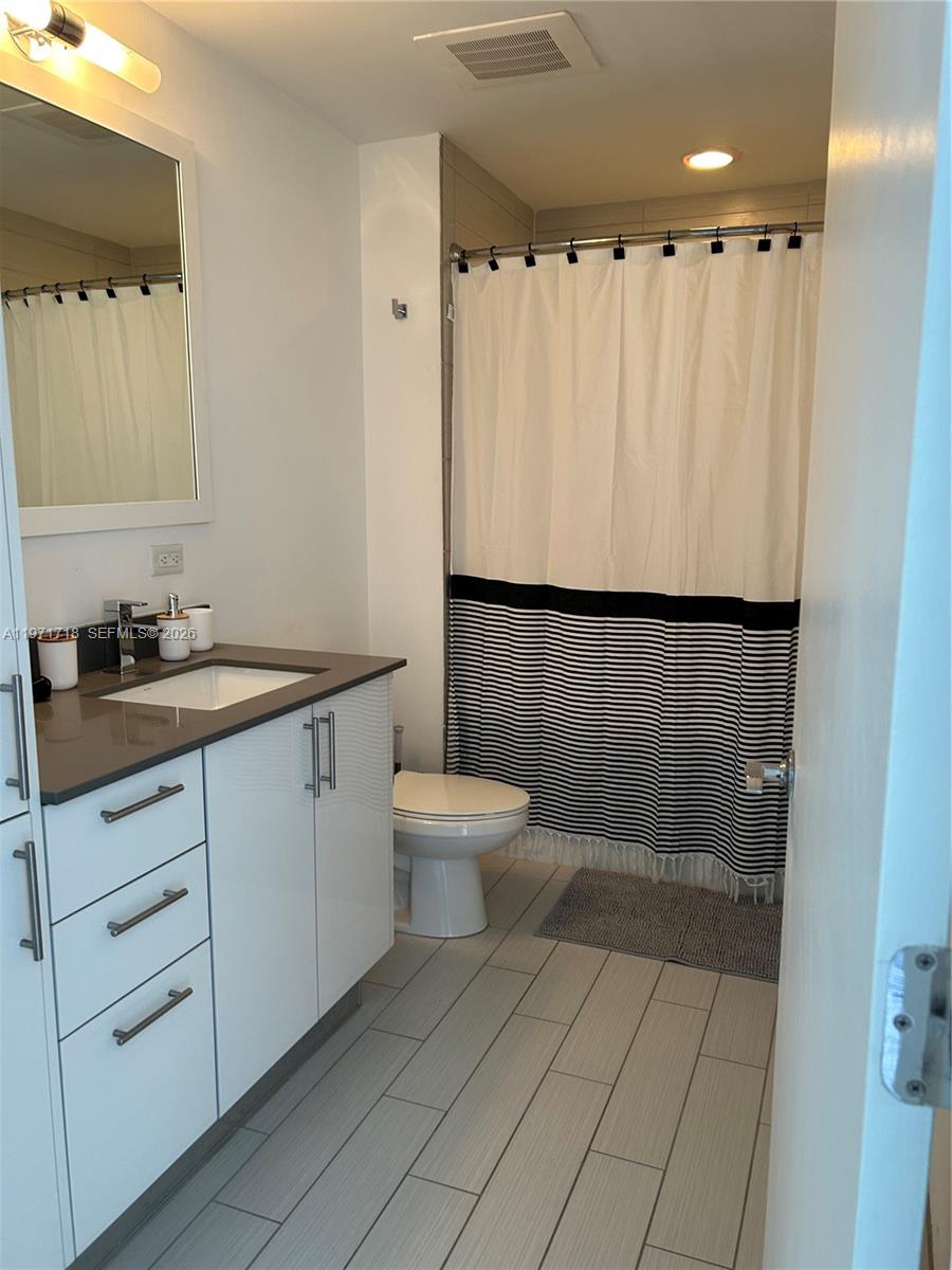 image Nine at Mary Brickell Village19