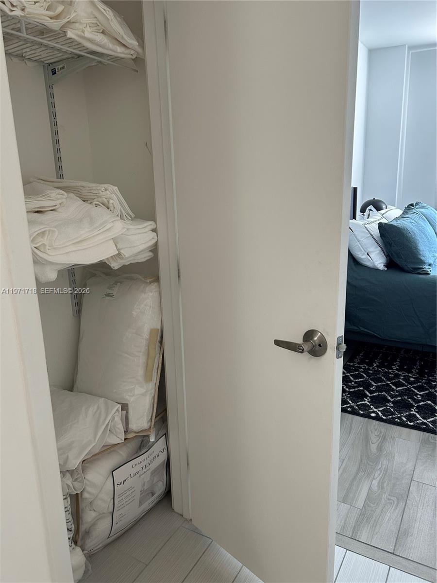 image Nine at Mary Brickell Village33