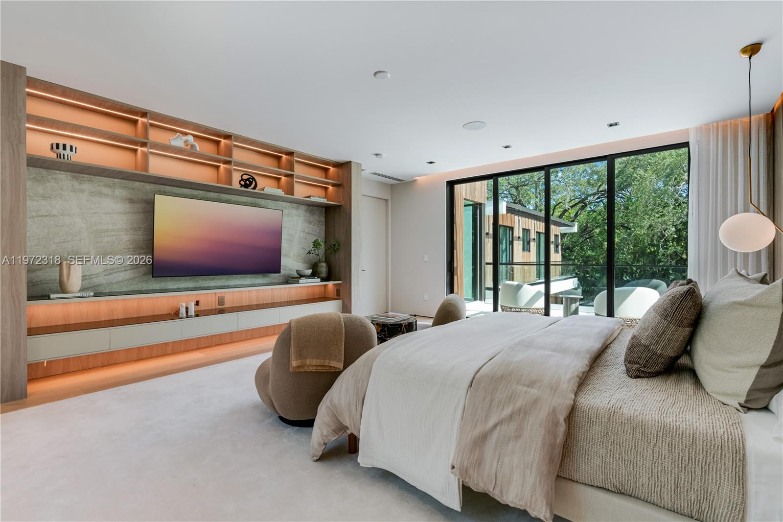 2800 Calusa St Miami, FL 33133