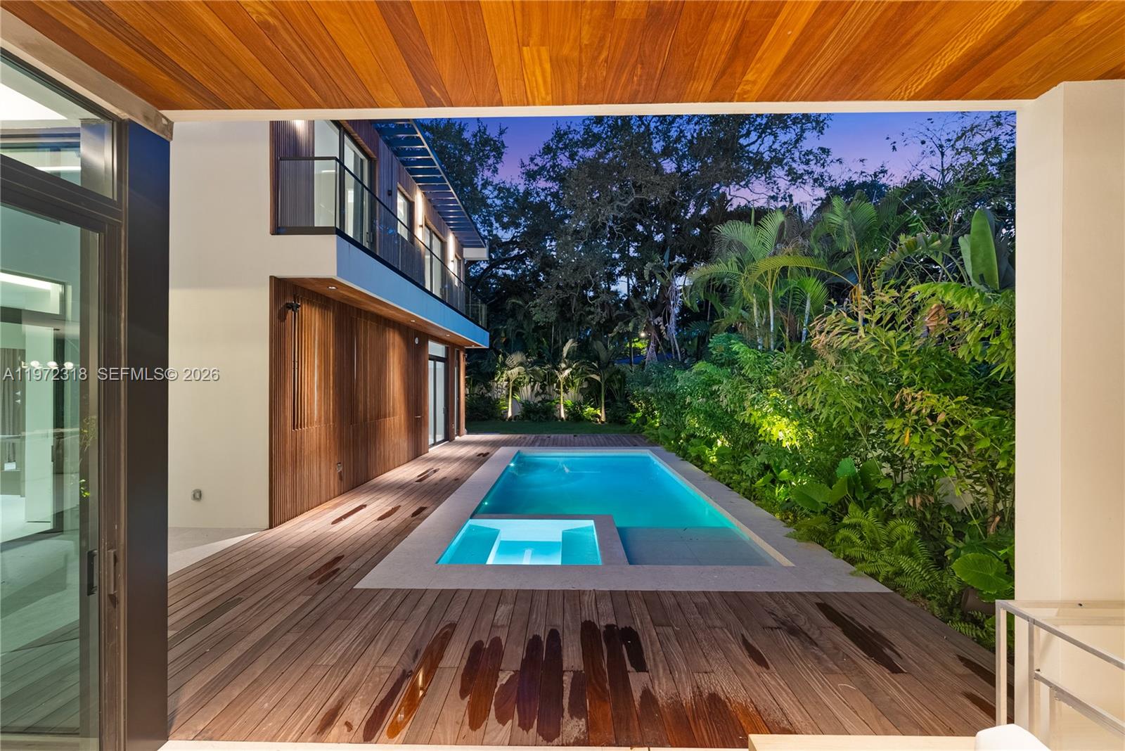 2800 Calusa St Miami, FL 33133