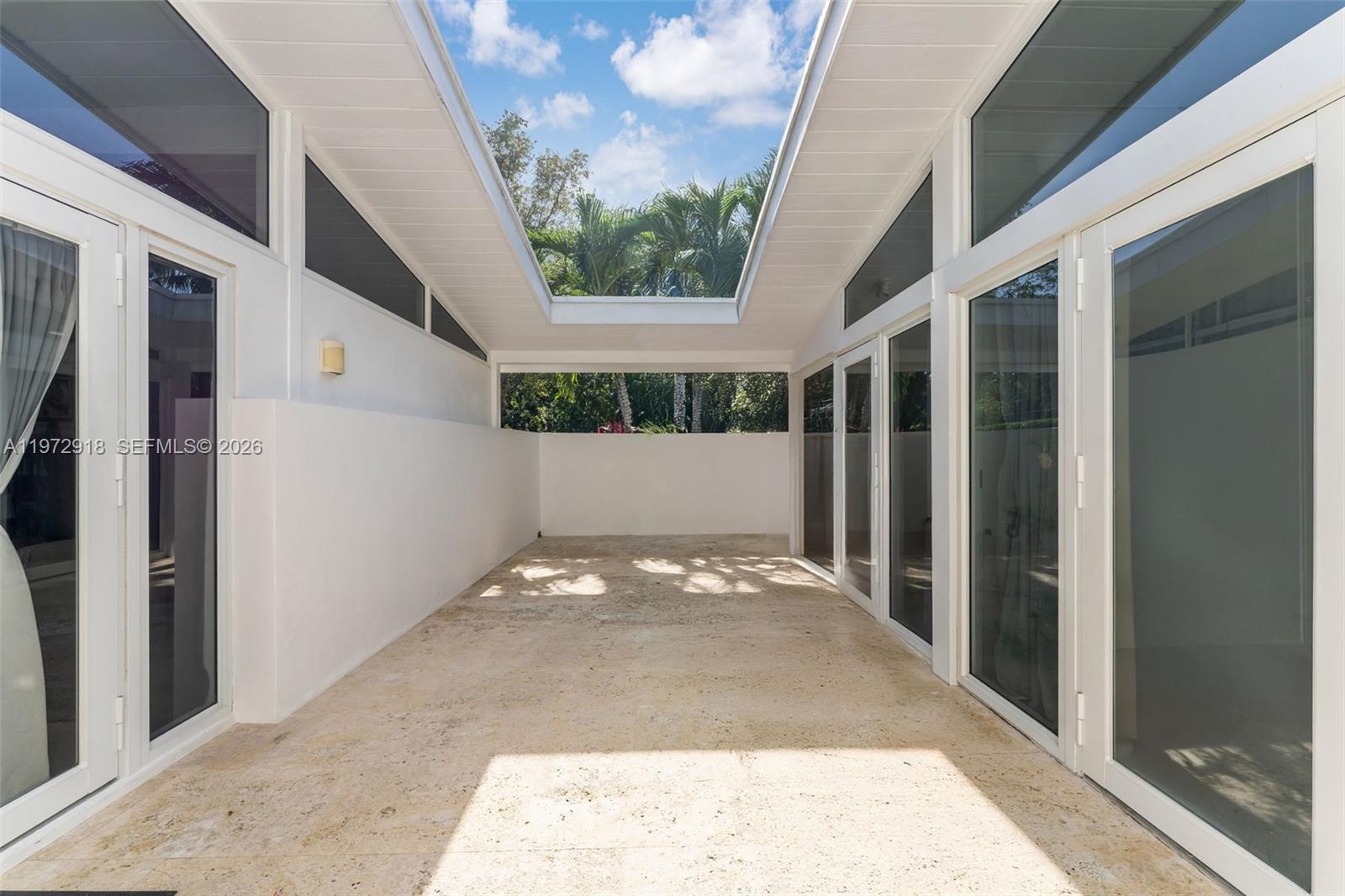 12950 SW 67th Ave Pinecrest, FL 33156