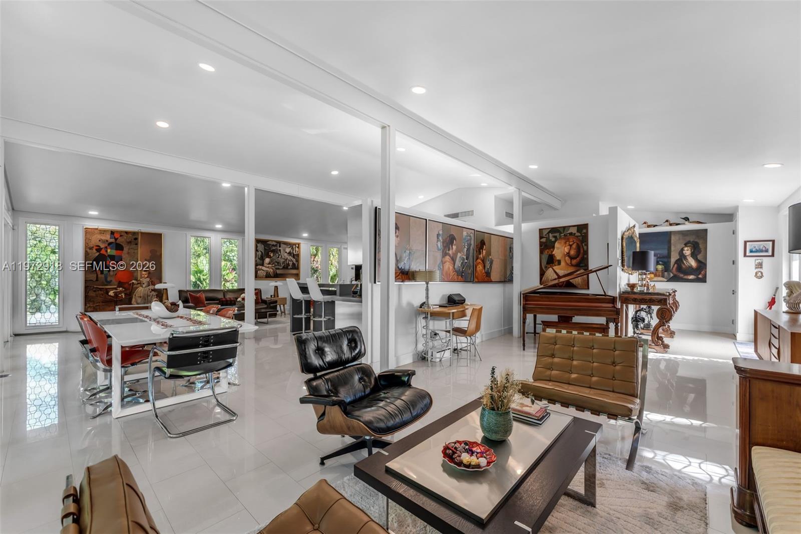 12950 SW 67th Ave Pinecrest, FL 33156