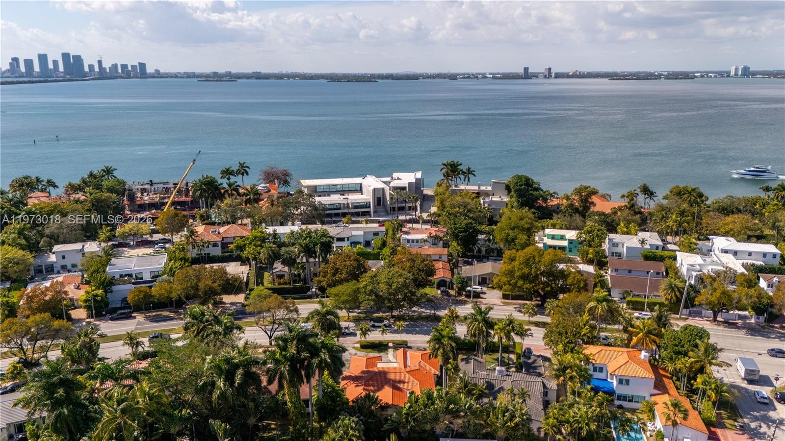 4555 Alton Rd Miami Beach, FL 33140