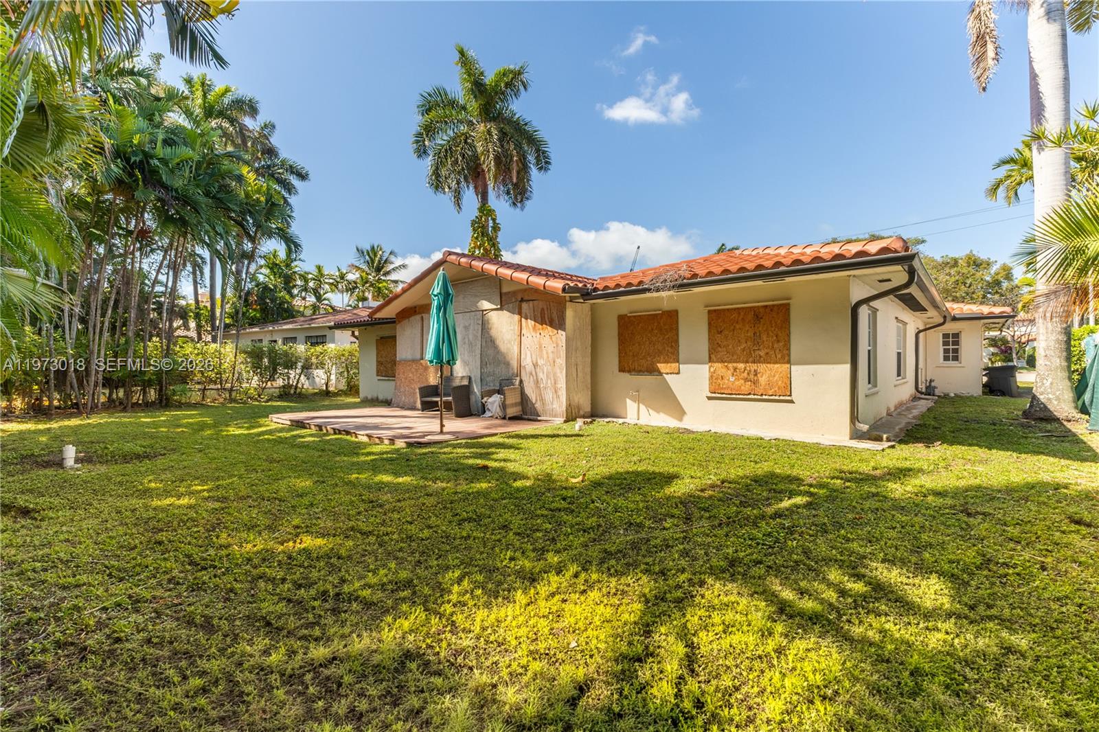 4555 Alton Rd Miami Beach, FL 33140