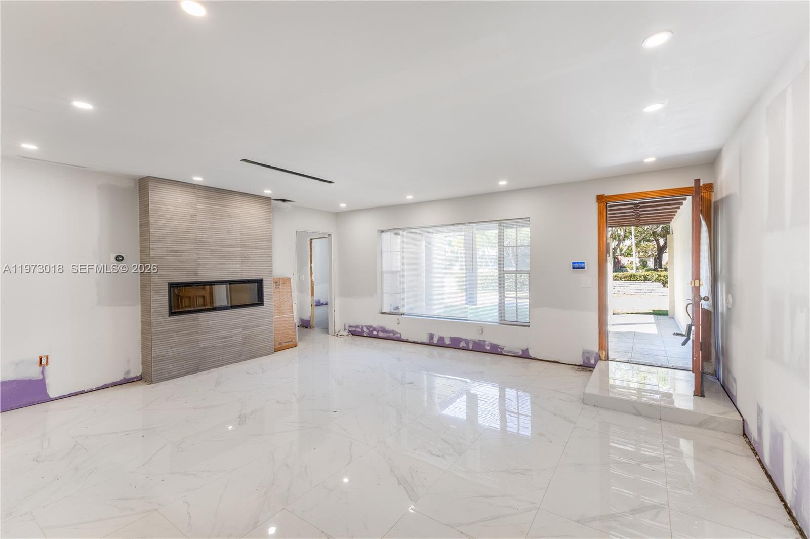 4555 Alton Rd Miami Beach, FL 33140