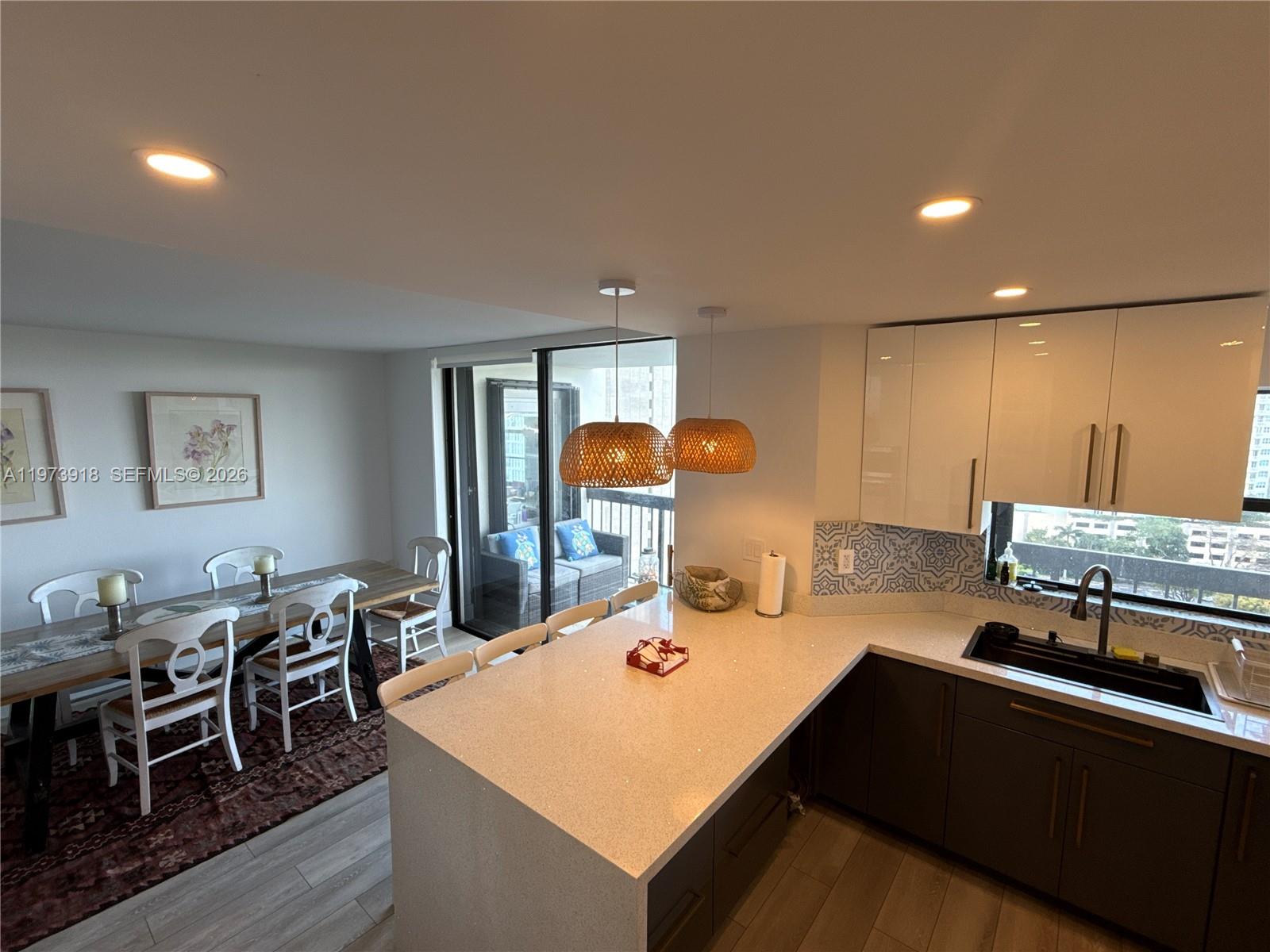 2333 Brickell Ave #1616 Miami, FL 33129