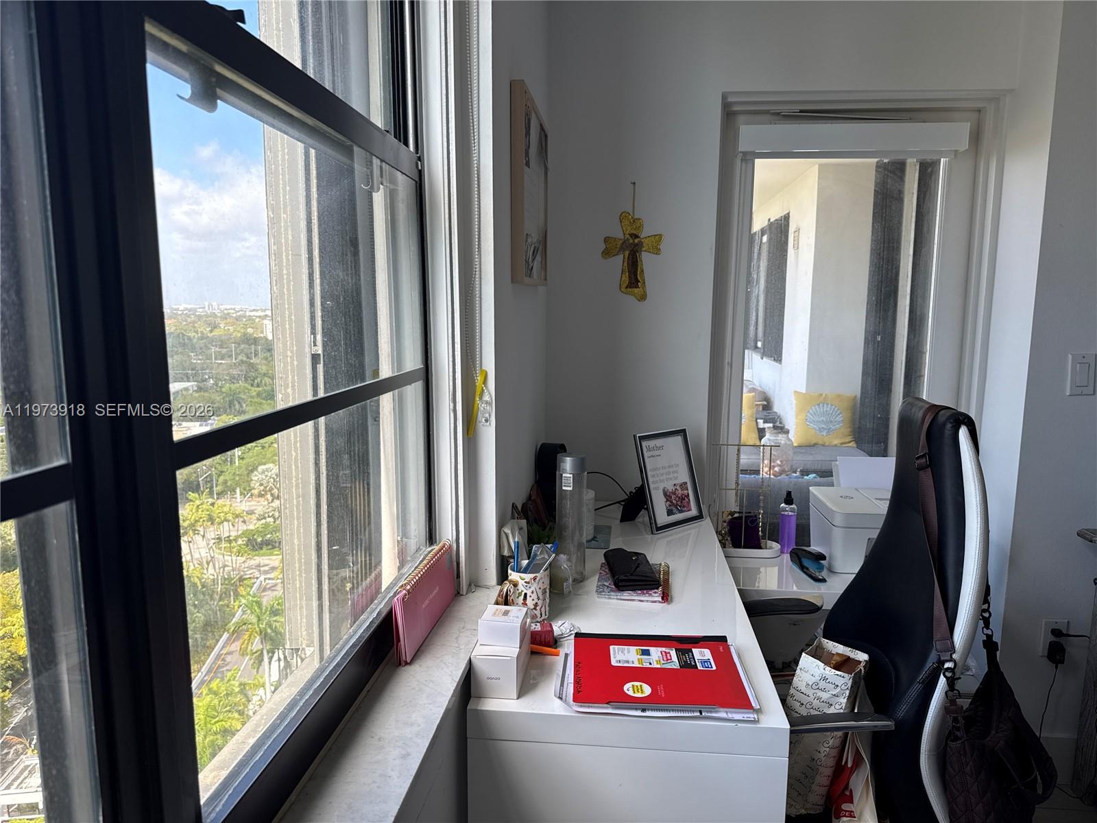 2333 Brickell Ave #1616 Miami, FL 33129