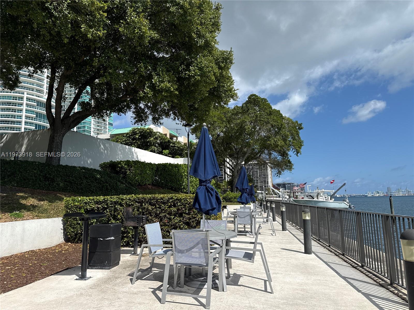 2333 Brickell Ave #1616 Miami, FL 33129